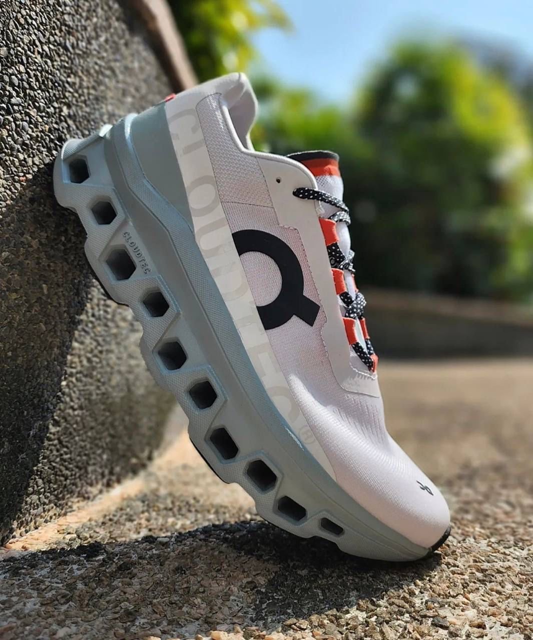 On Running Cloud Monster: Euro 41-45, Original Box, Quality Guaranteed