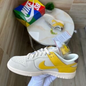 Nike SB Dunk Banana Shake - WeftKart