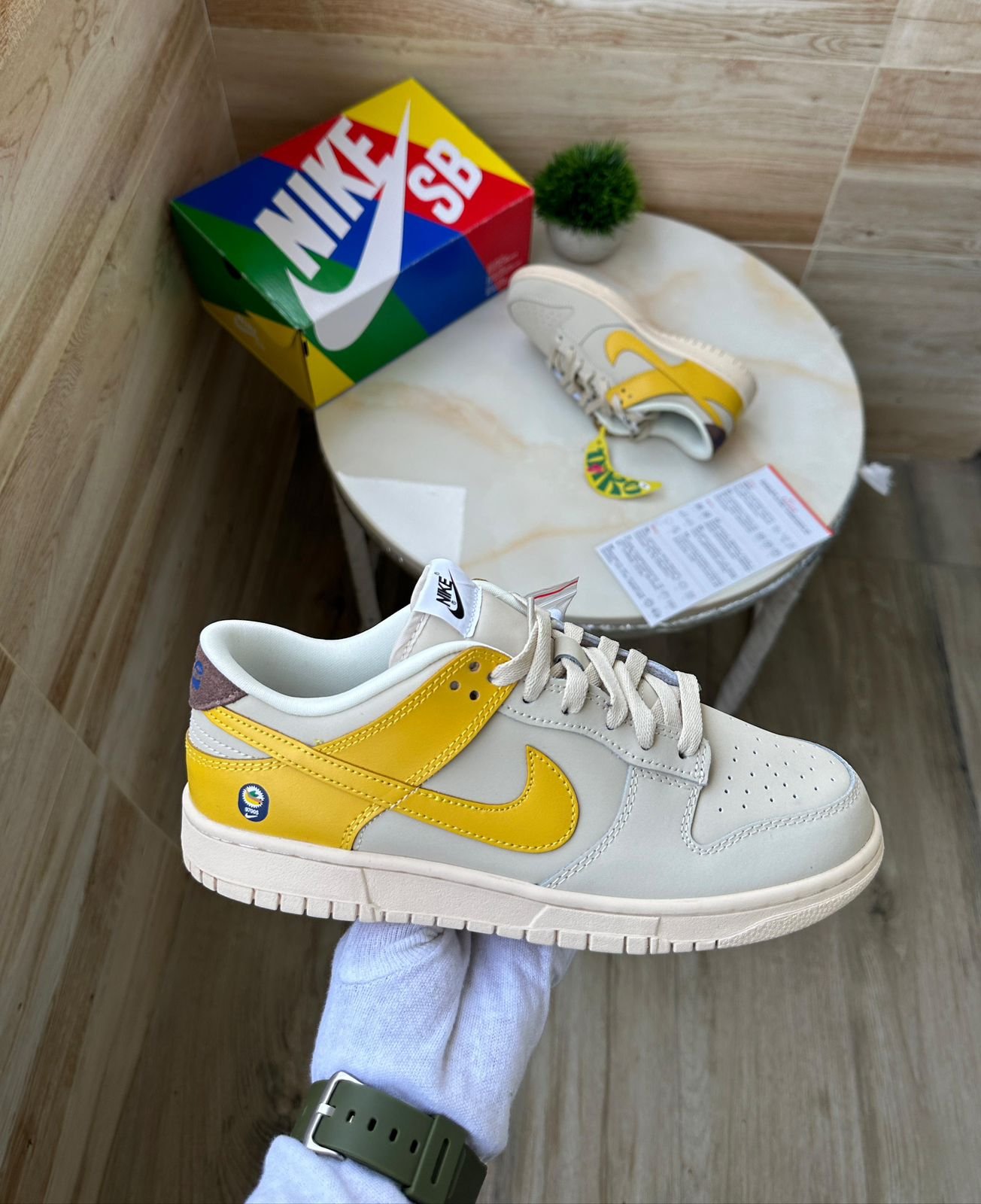 Nike SB Dunk Banana Shake - WeftKart Nike SB Dunk Banana Shake - WeftKart