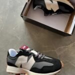 New Balance 327 - 7A sneakers