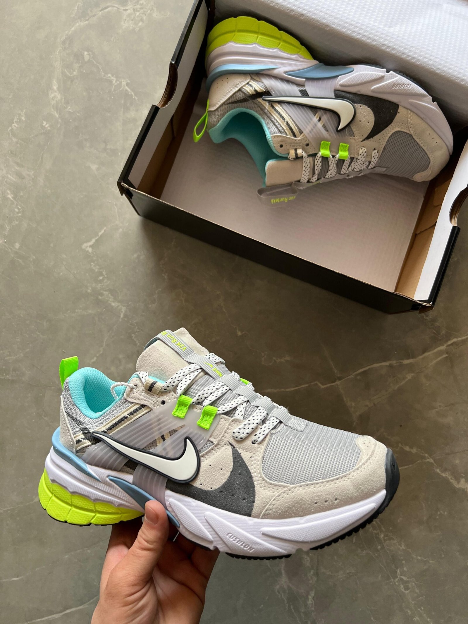 Nike V2k Runtekk Running Shoes - WeftKart