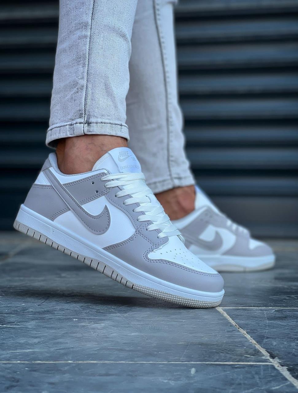 Branded Air 1 Low Shoe - Unisex