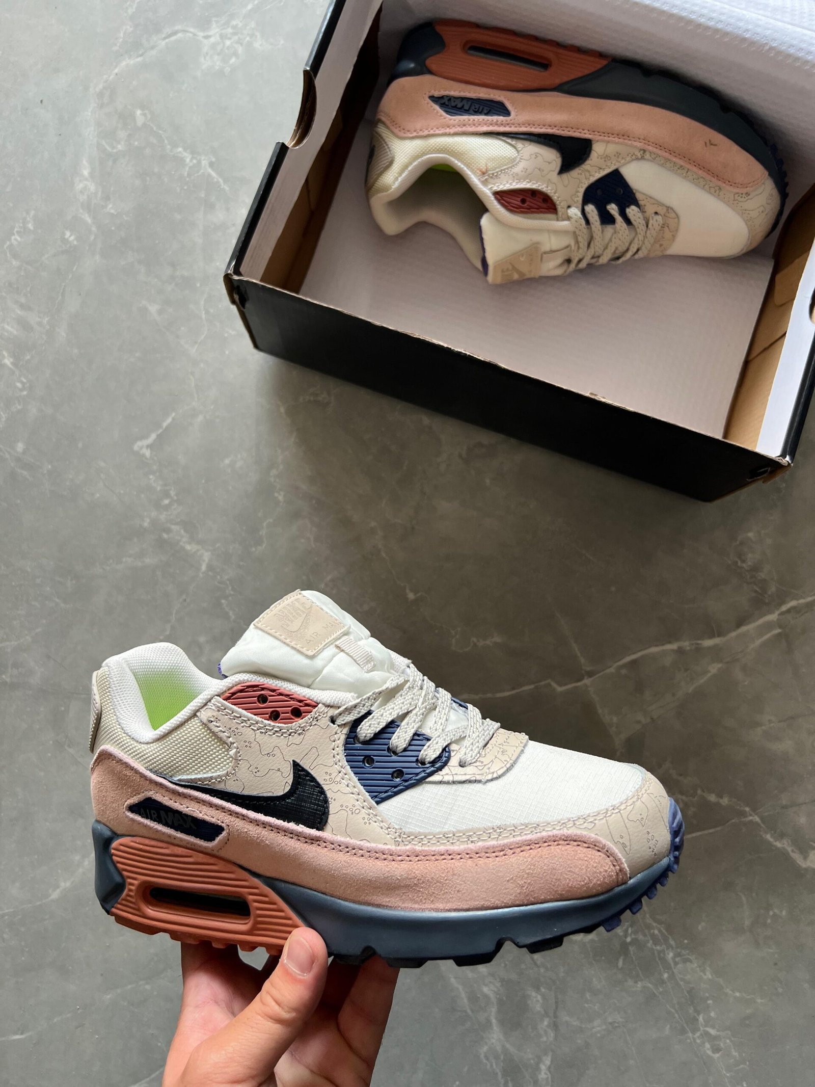 Branded Nike Air Max 90 Lahar Escape 1st Copy