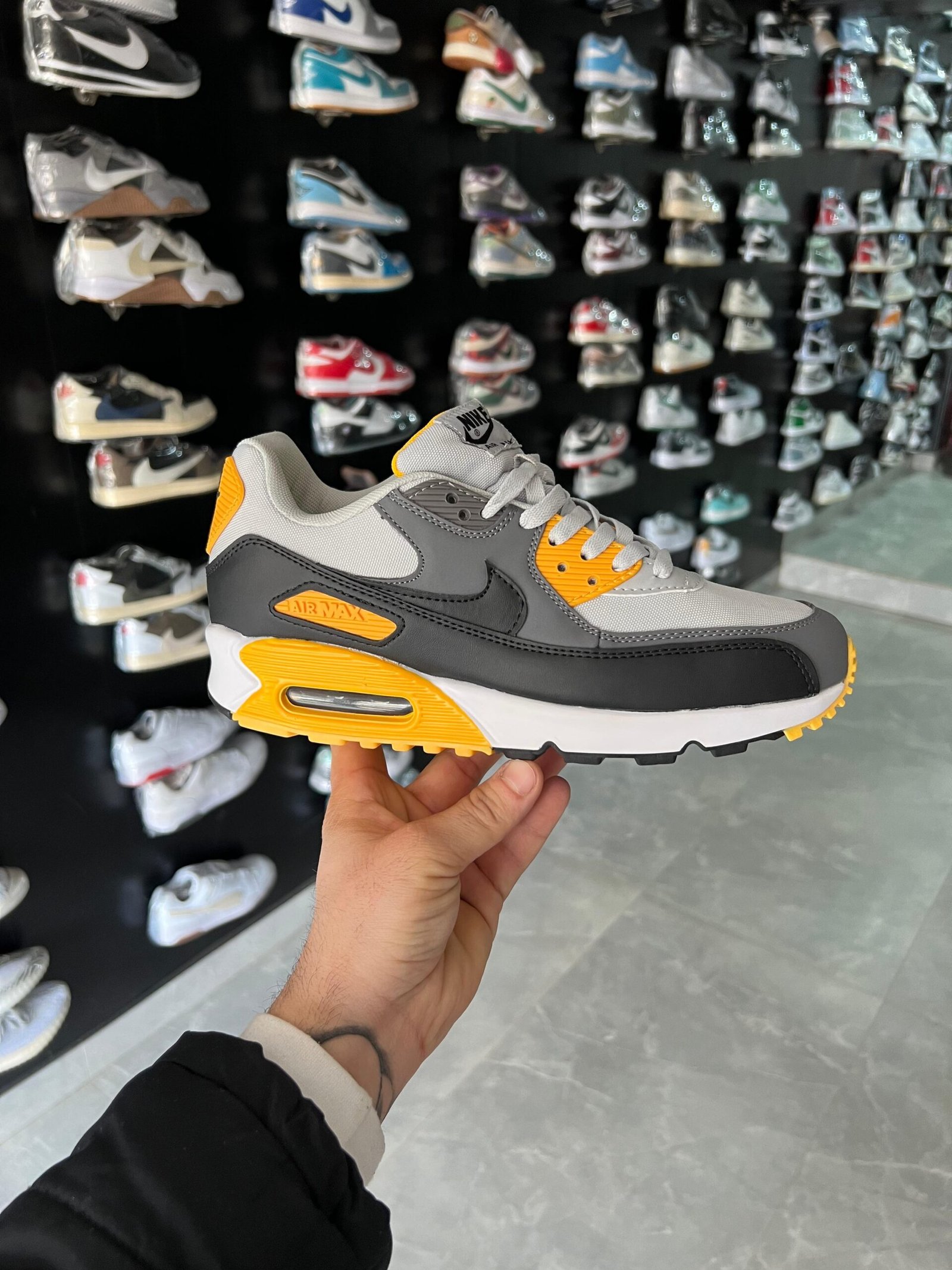 Branded Nike Air Max 90 1st Copy Shoes