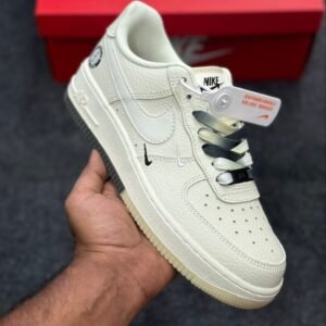 Nike Air Force 1 Originals (Girls)