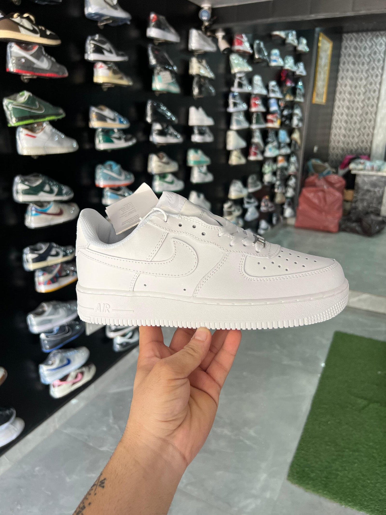 Nike Half Airforce Sneaker (Unisex) Nike Half Airforce Sneaker (Unisex)