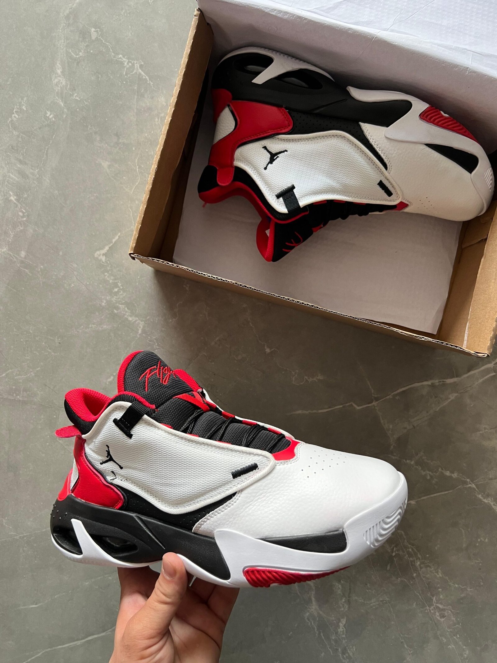 Air Jordan Max Aura 4 Men's Shoes