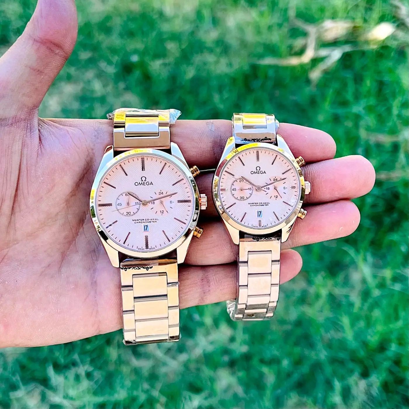 OMEGA Rosegold Dial Couple First Copy Watch - Limited Edition