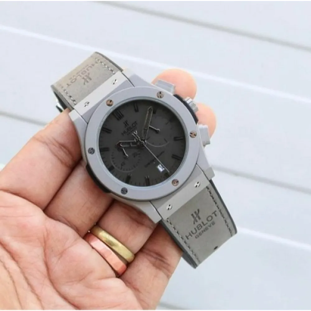 buy-classic-hublot-big-bang-watch-for-men-ll537.webp