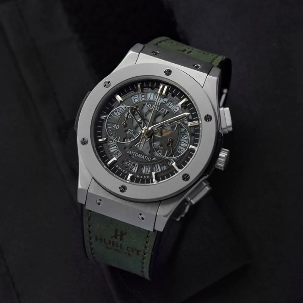 buy-classic-hublot-big-bang-watch-for-men-ll542.webp