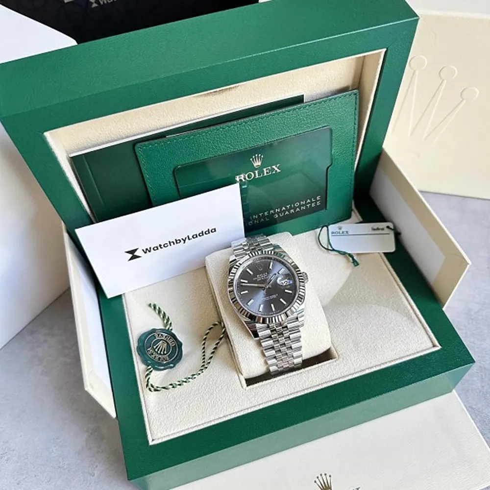 buy-classic-rolex-watch-for-men-ll572.webp