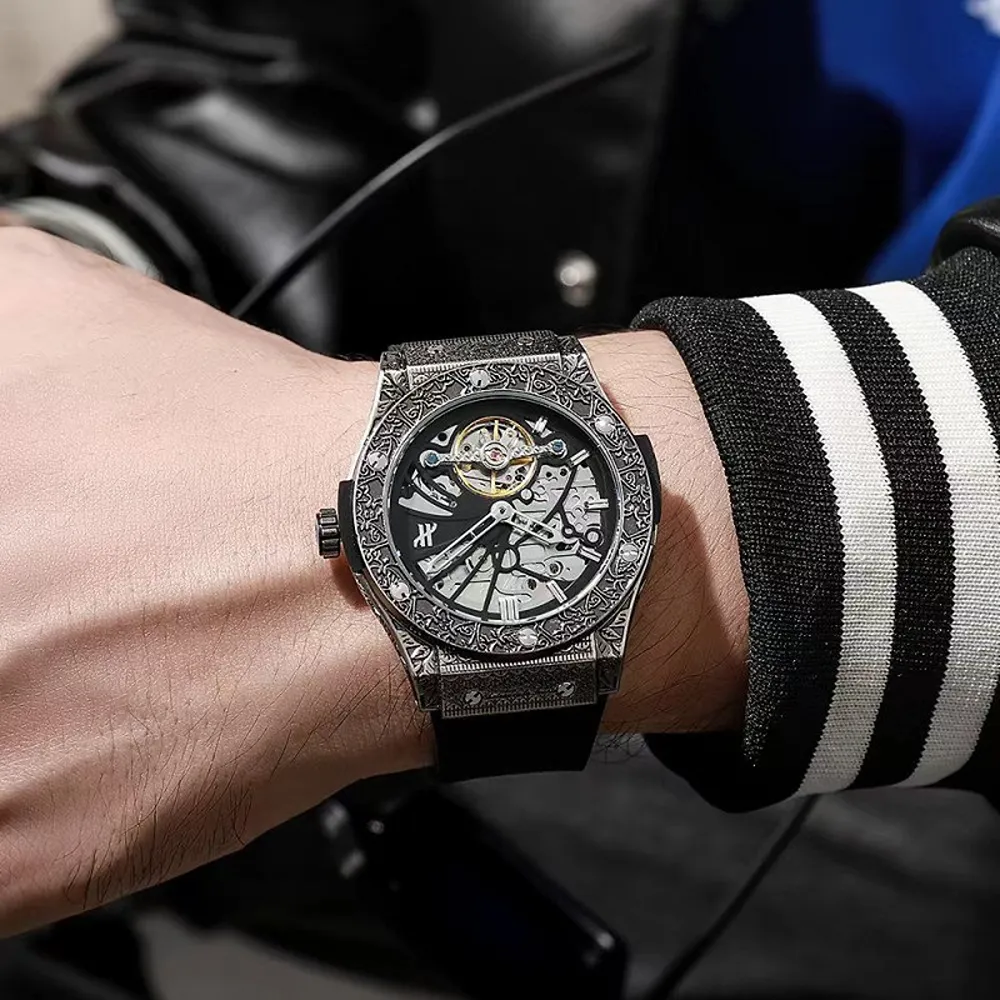 buy-classy-hublot-big-bang-watch-for-men-cso1742.webp