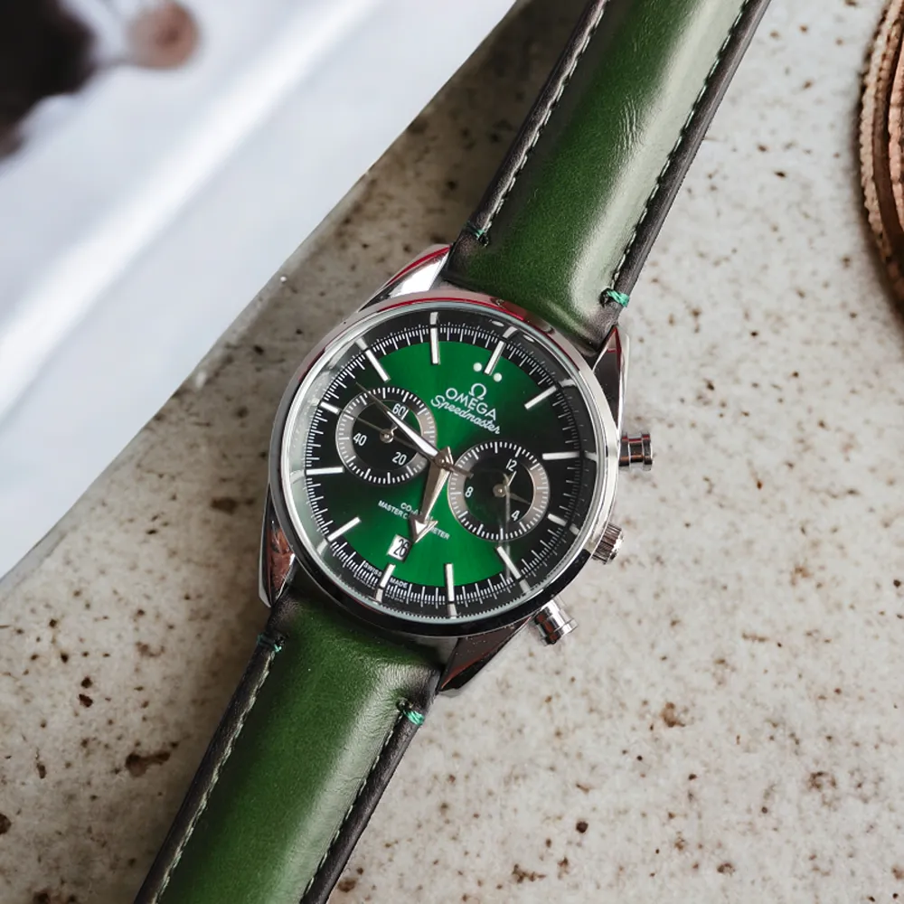 buy-classy-omega-speedmaster-watch-for-men-cso1778.webp
