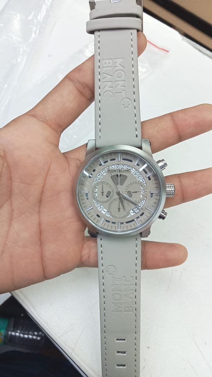buy-premium-mont-blanc-watch-for-men-zs680.jpg