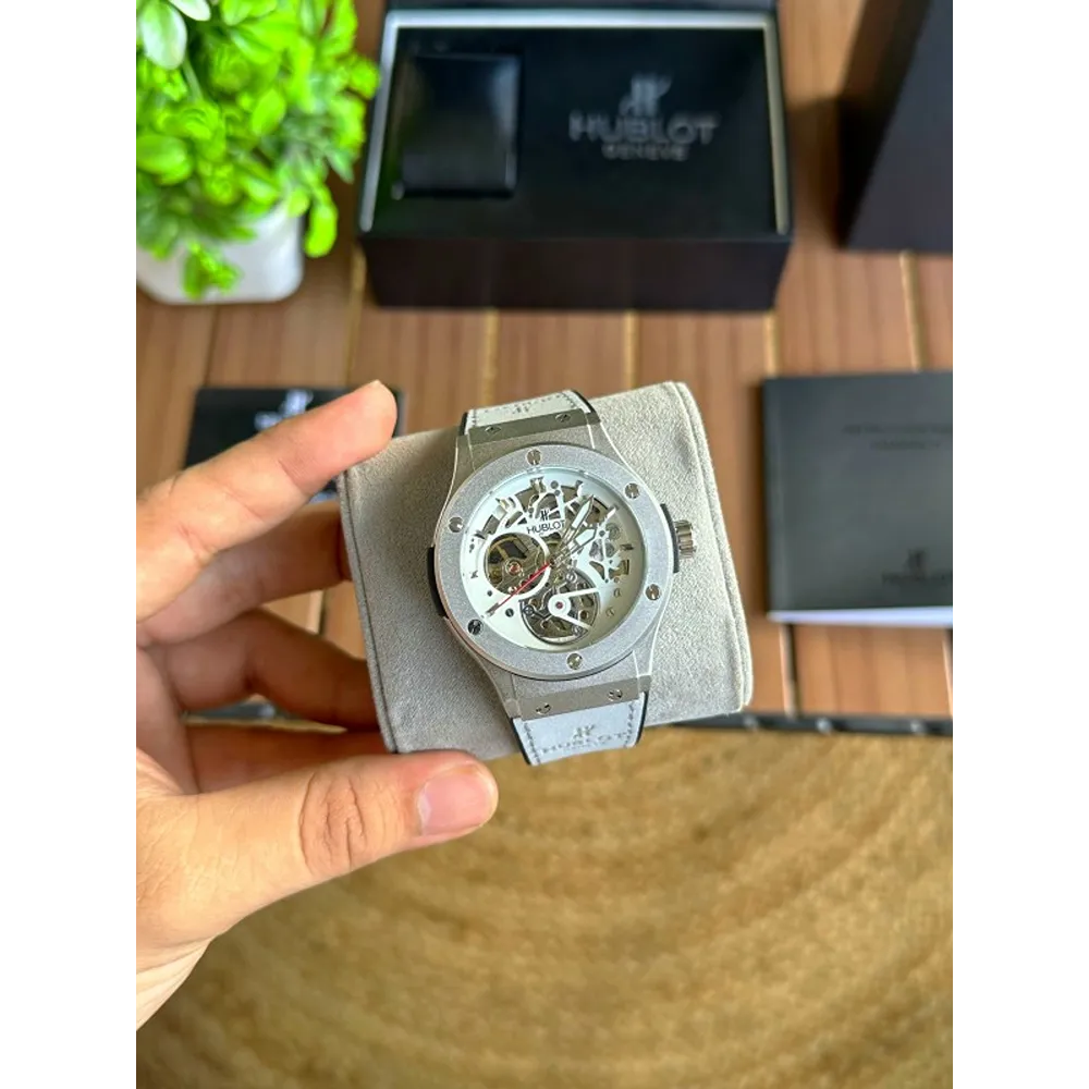 buy-stylish-hublot-big-bang-watch-for-men-ft2275.webp