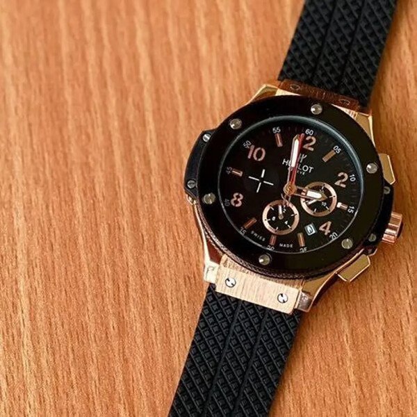buy-stylish-hublot-watch-for-men-luc122-1.jpg