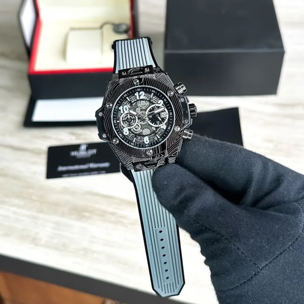 buy-stylish-hublot-watch-for-men-tzc274.webp