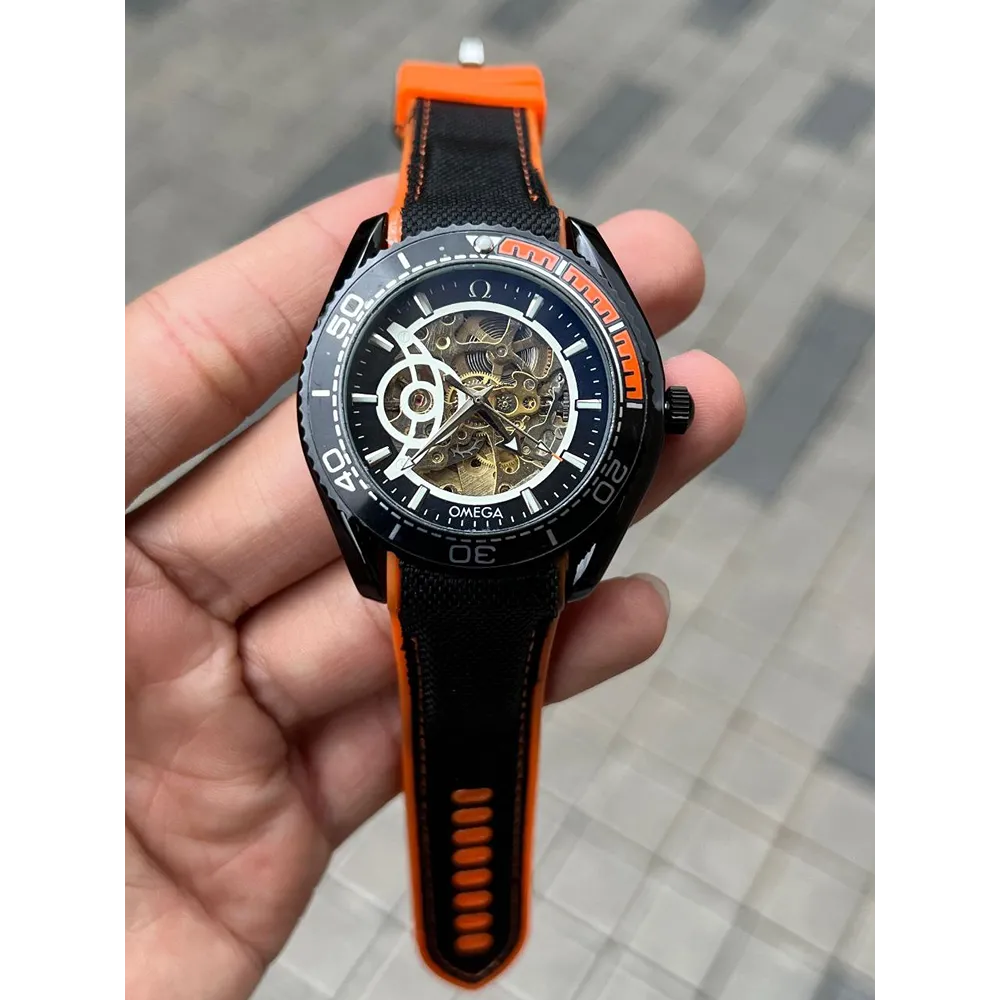 buy-stylish-omega-watch-for-men-lut04.webp