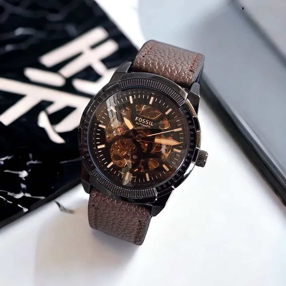 buy-trendy-fossil-watch-for-men-td148.webp