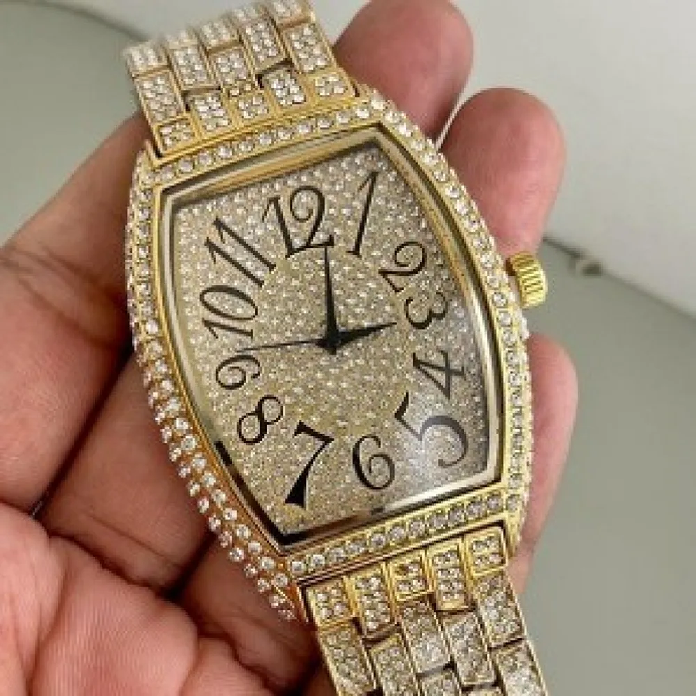 buy-trendy-frank-muller-watch-for-men-cs4194.webp