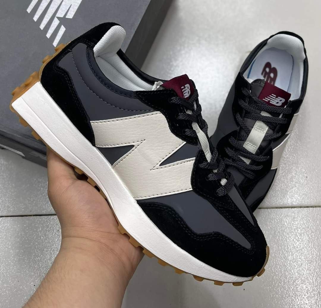 12-New-Balance-327-Black-3499-4.jpg
