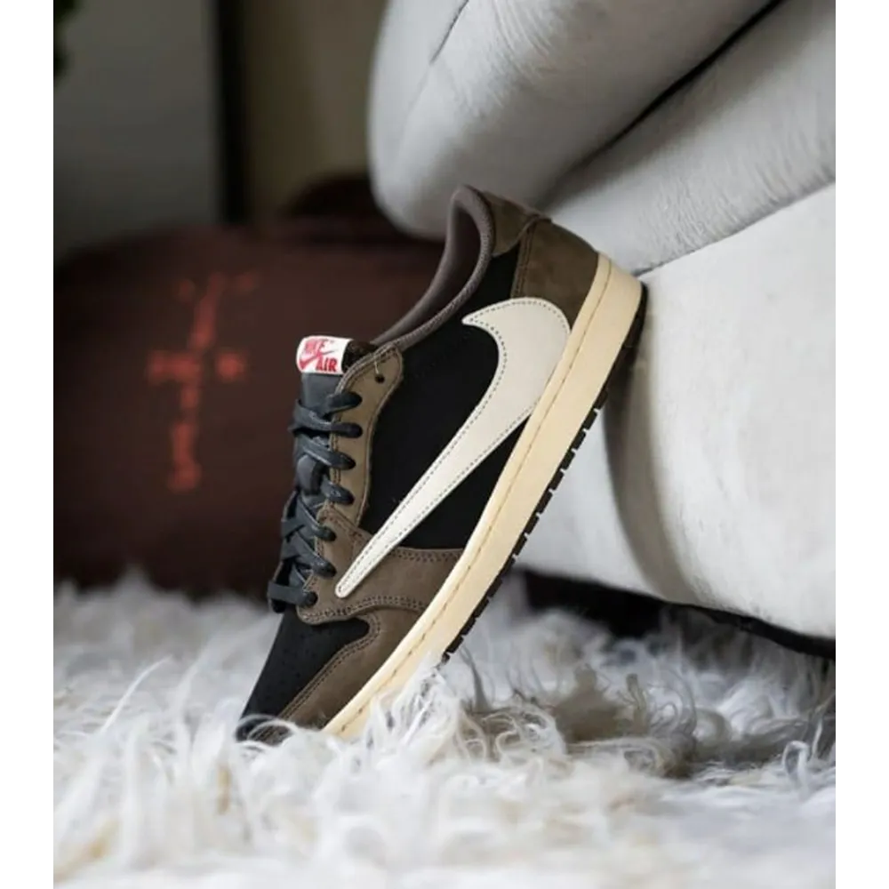 16-Nike-aj-retro-1-low-mocha-3400.webp