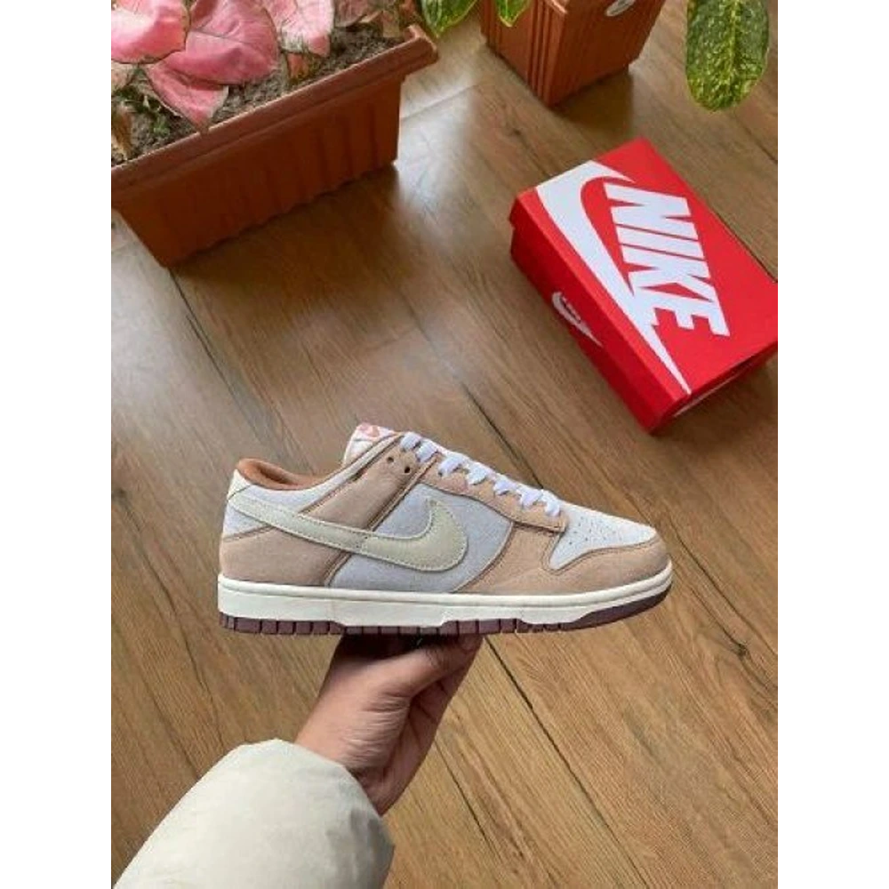 16-nike-sb-dunk-low-medium-curry-3499-2.webp