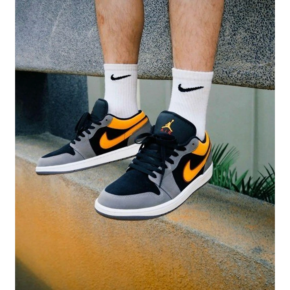 18-Jordan-Retro-1-Low-SE-Vivid-Orange-3199-2.webp