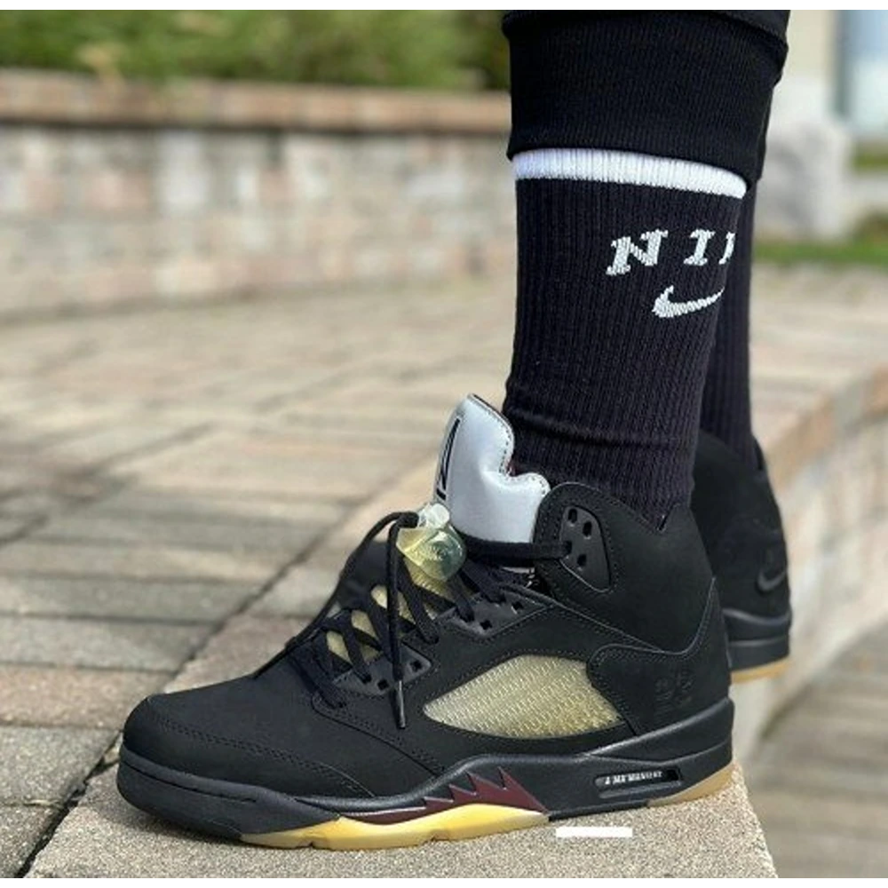 19-Air-Jordan-Retro-5-A-Ma-Maniere-Dusk-3199-2.webp