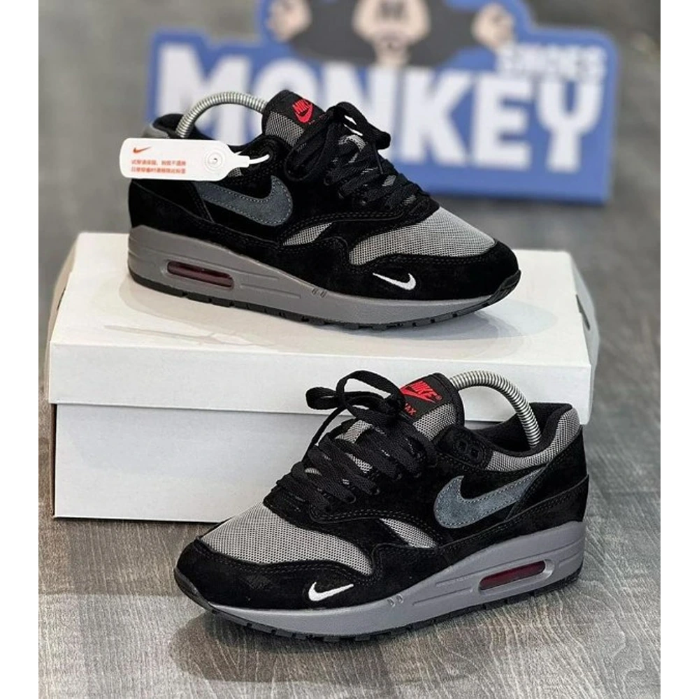 2-Nike-airmax-1-dracula-Man-Shoes-3499.webp