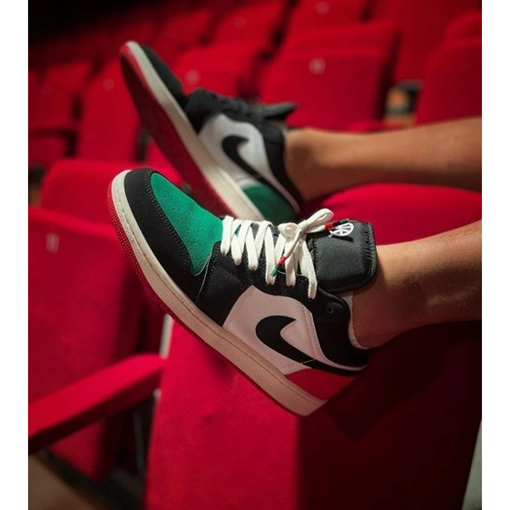27-Jordan-Retro-1-Low-Quai-54-3199-2.webp