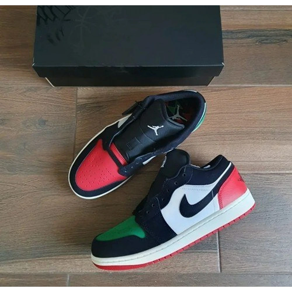 27-Jordan-Retro-1-Low-Quai-54-3199-3.webp