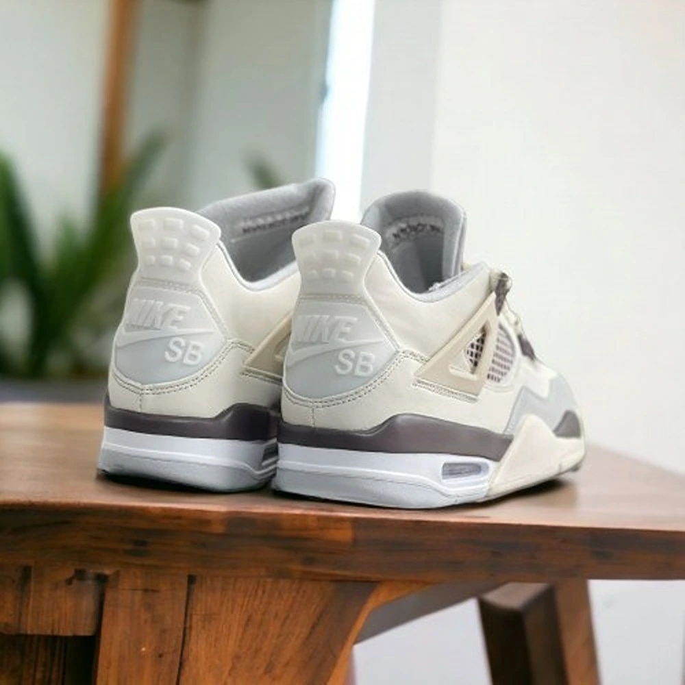 28-Air-Jordan-Retro-4-A-MA-MANIERE-VIOLET-OREA-3099-5.webp