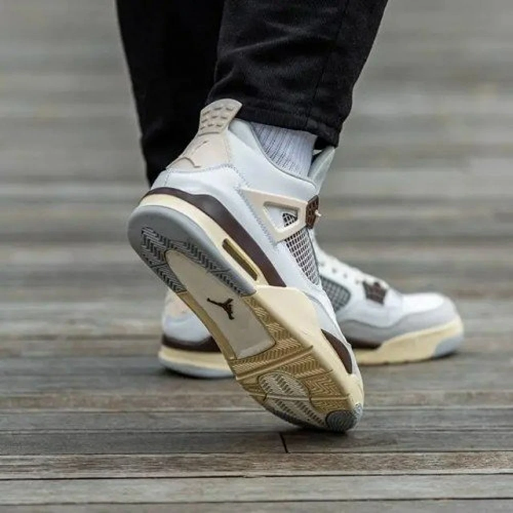 28-Air-Jordan-Retro-4-A-MA-MANIERE-VIOLET-OREA-3099-6.webp