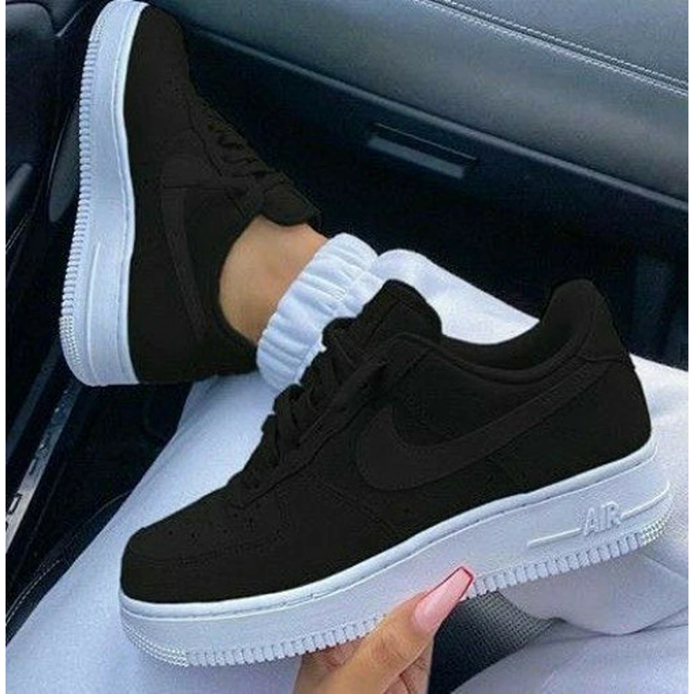 37-Nike-airforce-1-lx-noir-black-3199-2.webp