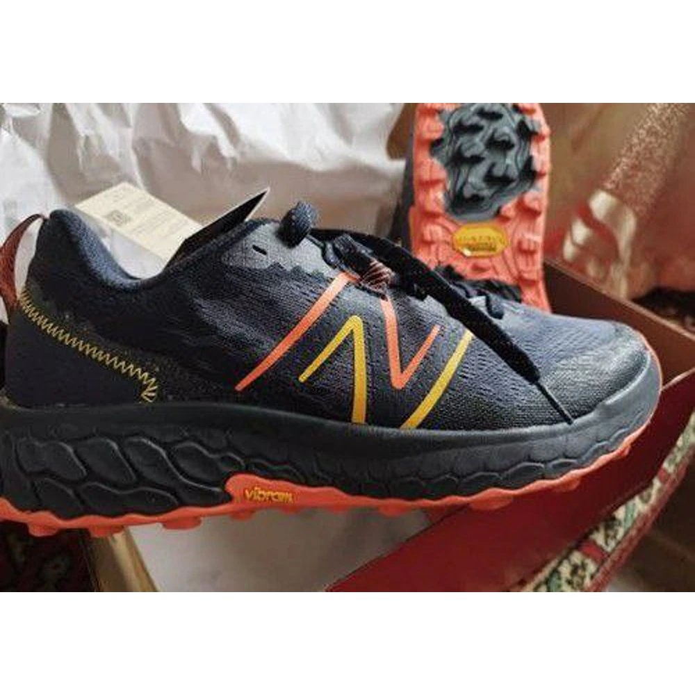 41-New-balance-Fresh-foam-Hierro-V7-Navy-3599-2.webp