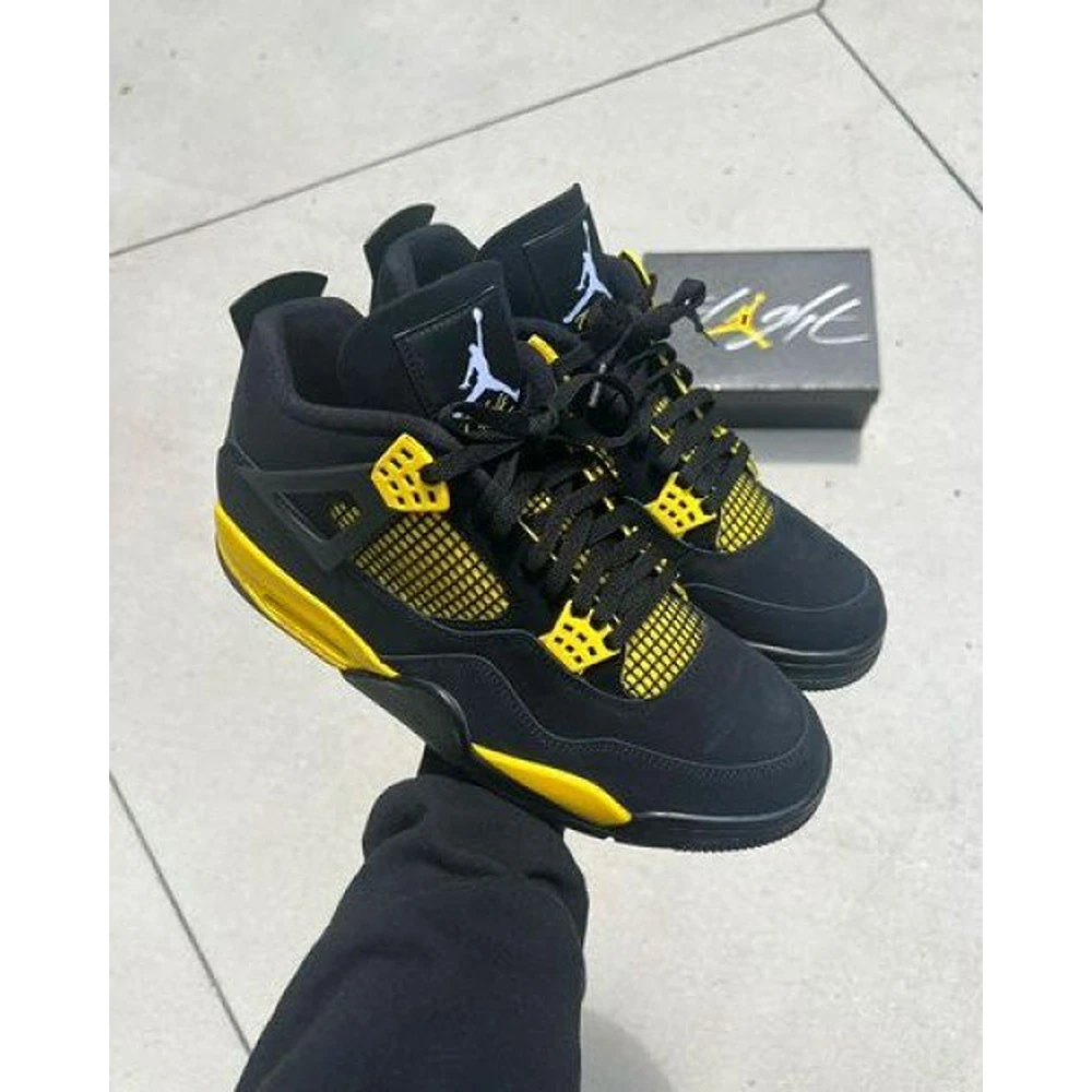 5-Air-Jordan-4-Retro-Thunder-Yellow-3499-3.webp
