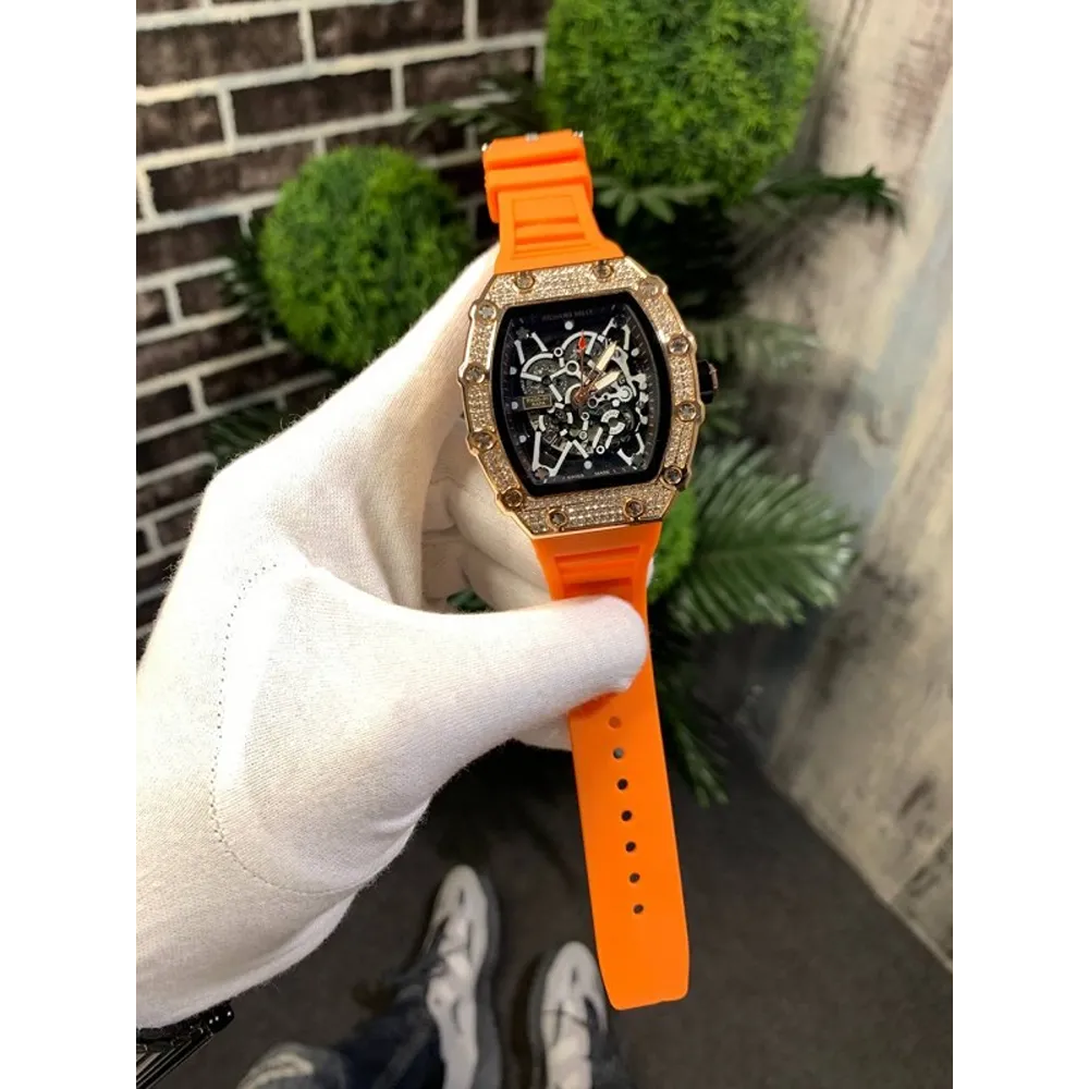 655d8ff1641b90.webp