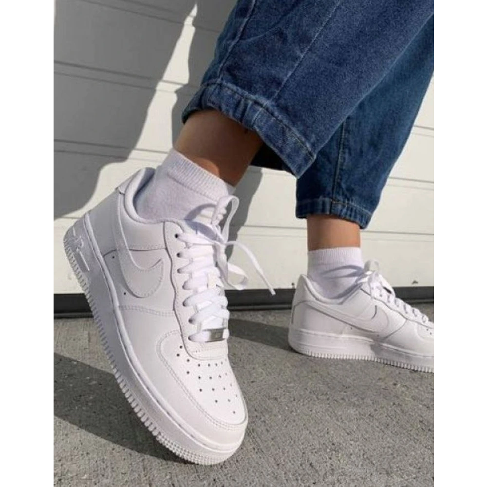 7-Nike-Airforce-1-full-white-2399-1.webp