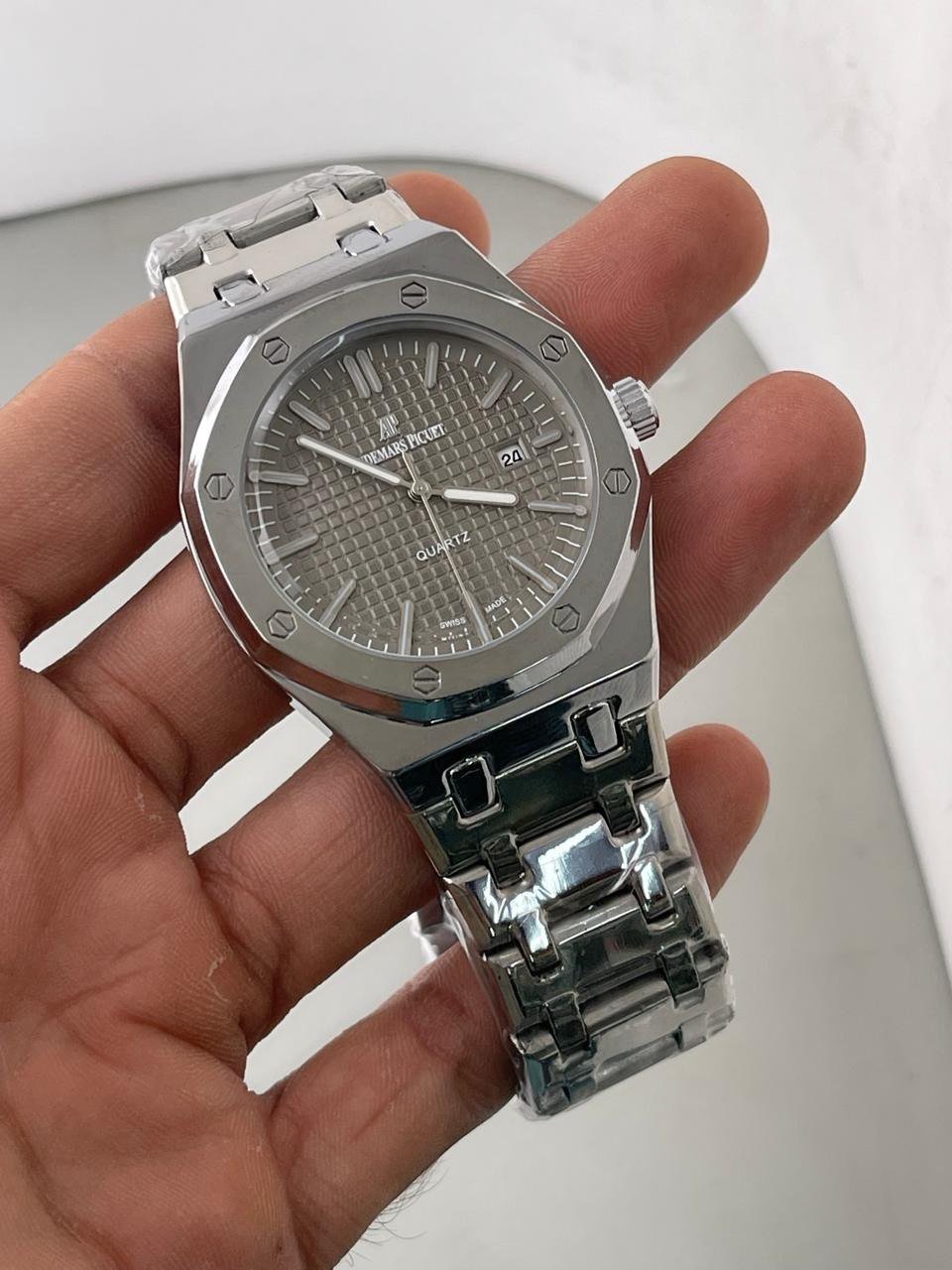 Audemars-piguet-1549-4.jpg