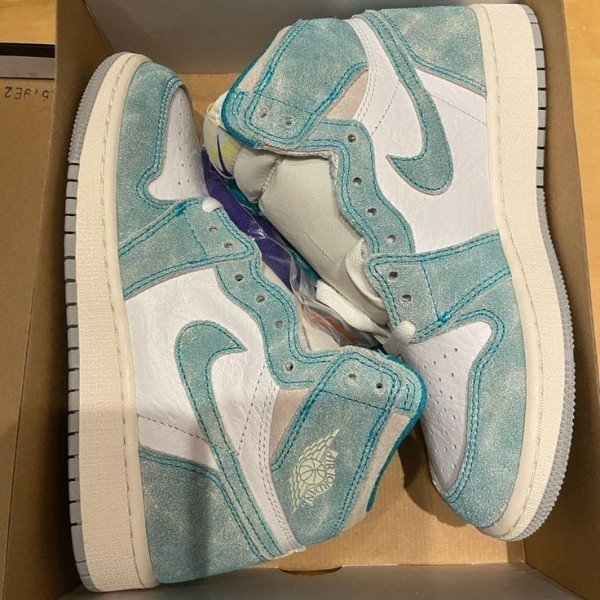 Nike Jordan 1 Retro High Turbo Green First Copy Shoes (2) Nike Jordan 1 Retro High Turbo Green First Copy Shoes