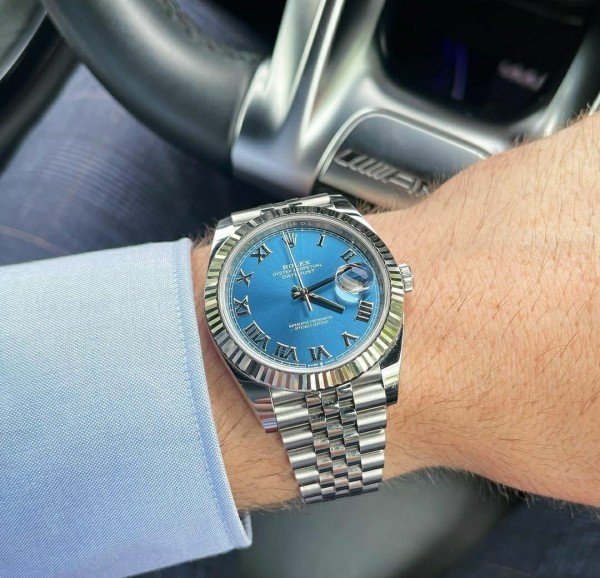Role_x-Oyster-perpetual-Date-just-silver-blue.jpg