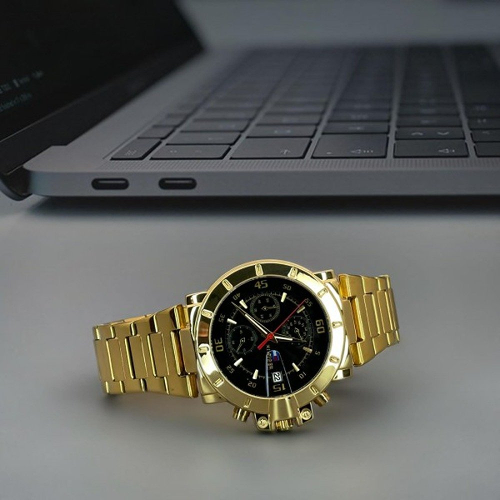 Tomm_y-Hilfiger-watch-2.jpg