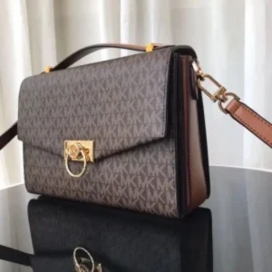 Luxurious Michael Kors Handbag For Women (CSO2307)