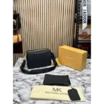 Classy Michael Kors Handbag For Women (FT2482)