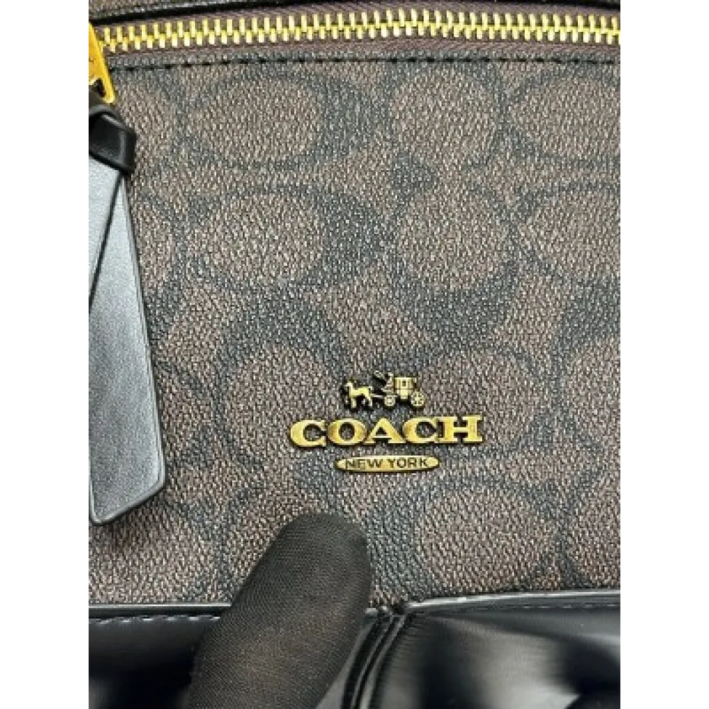 p-128-17-57-26-309301.webp