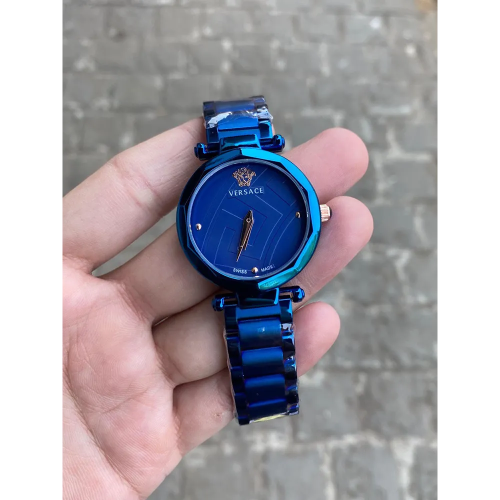 versace-1499-3.webp