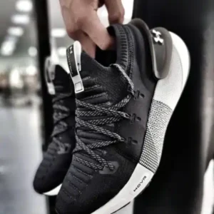 Under Armour Hovr Phantom 3 Black Running Shoes