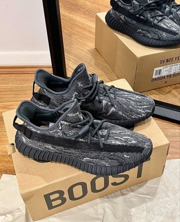 First Copy Adidas Yeezy 350 V2 MX Dark Salt Shoes