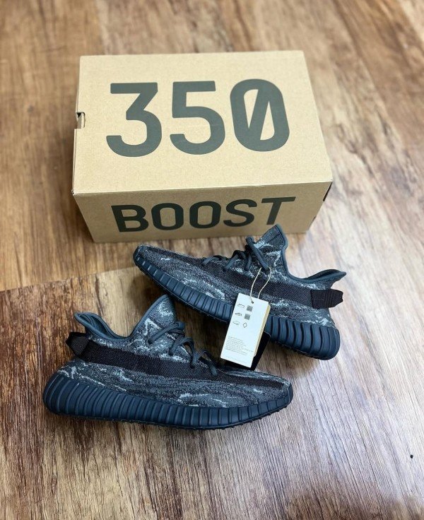 First Copy Adidas Yeezy 350 V2 MX Dark Salt Shoes